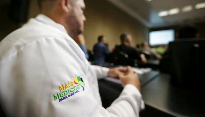 Número de profissionais que atuam no Mais Médicos aumenta 105% em 2023